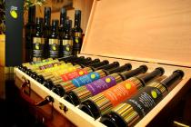 Olea BB, bottles of olive oil in a wooden box